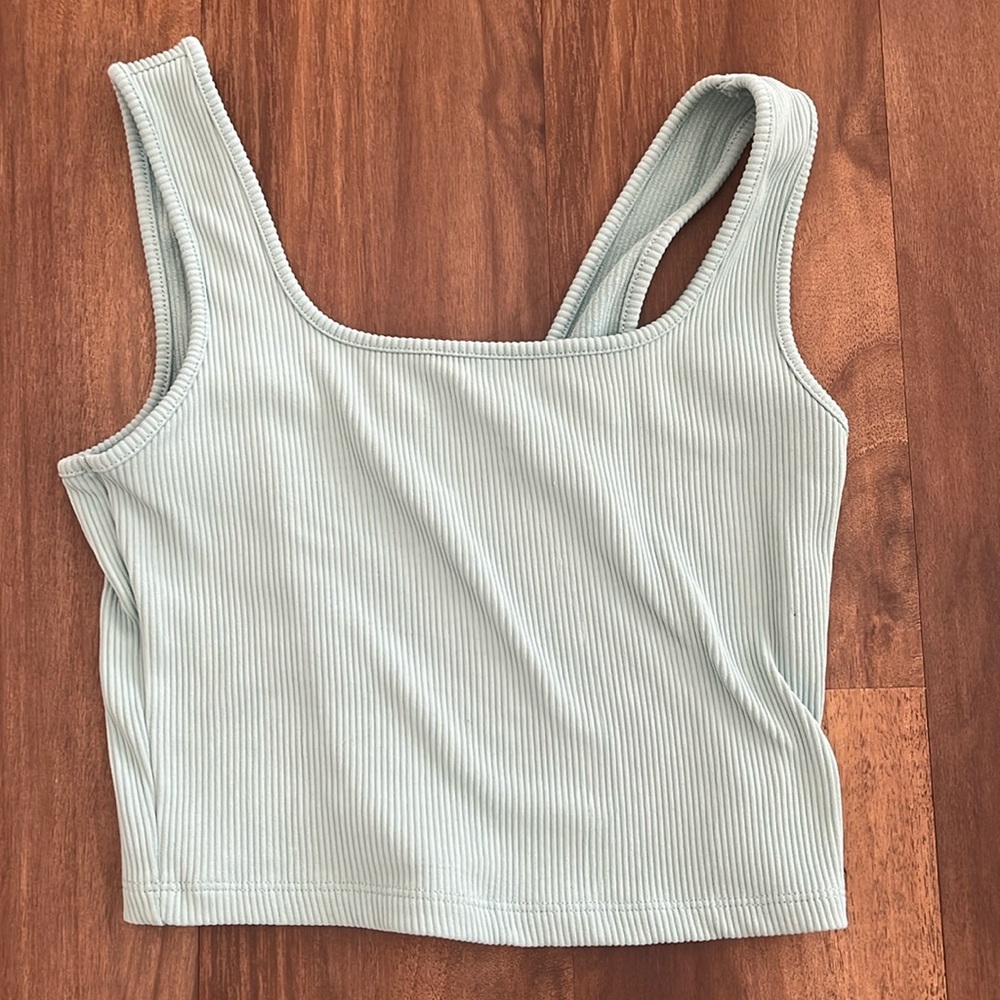this is a teal tank top